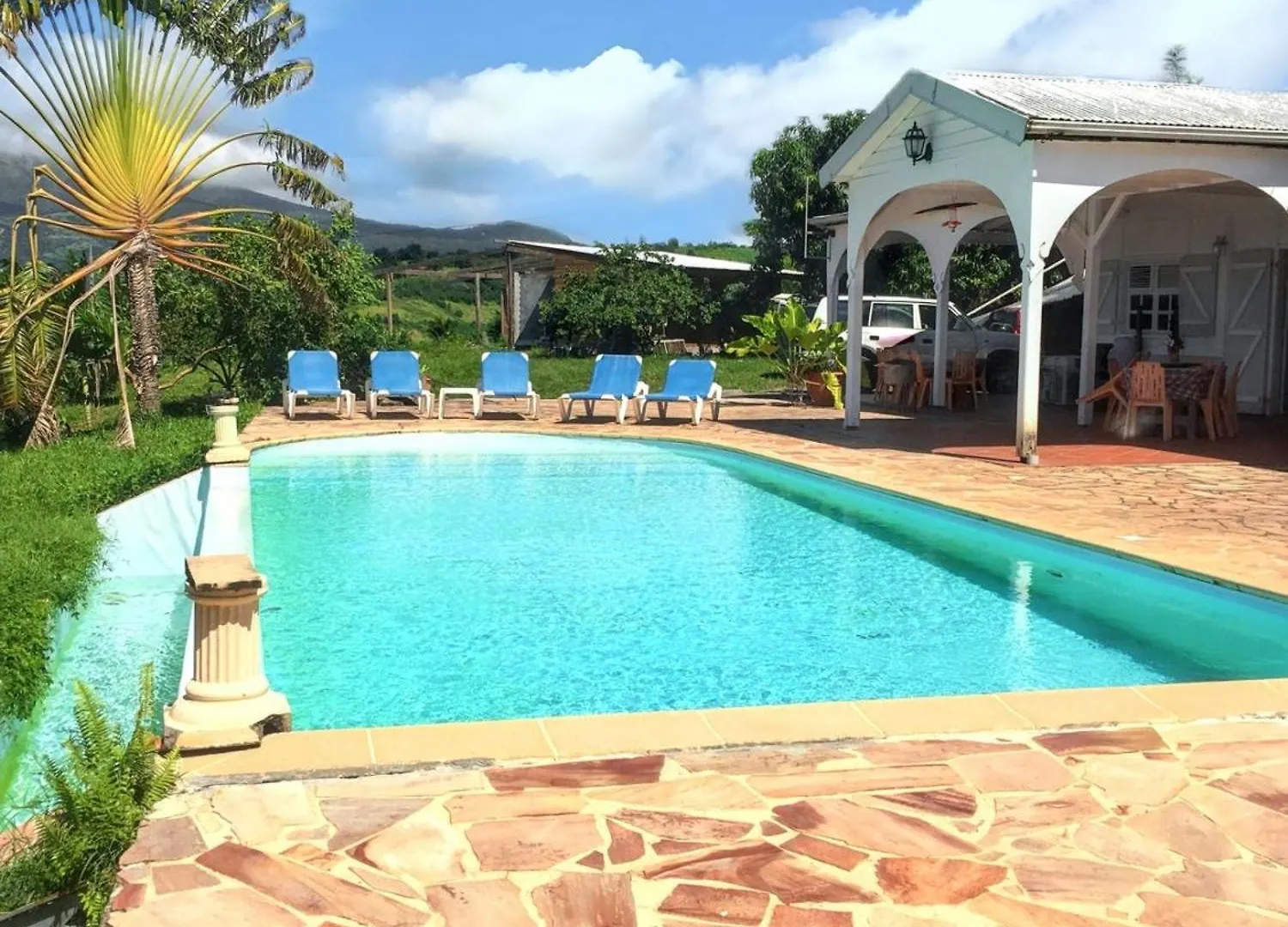 Контакты Villa Enchantee Avec Vue Sur Mer Et Piscine Au Carbet